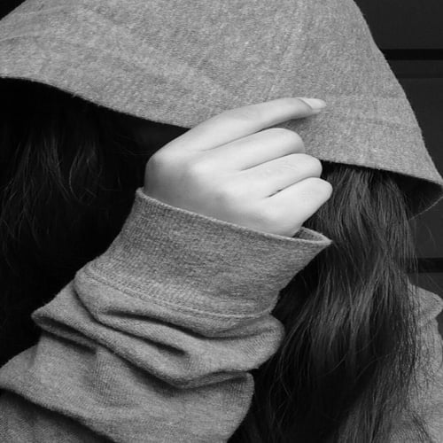 hidden face girl
