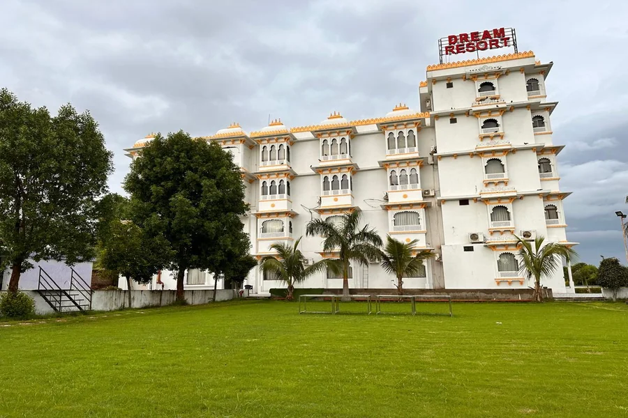 Royal Retreats