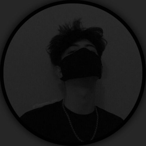 boy in full black wear